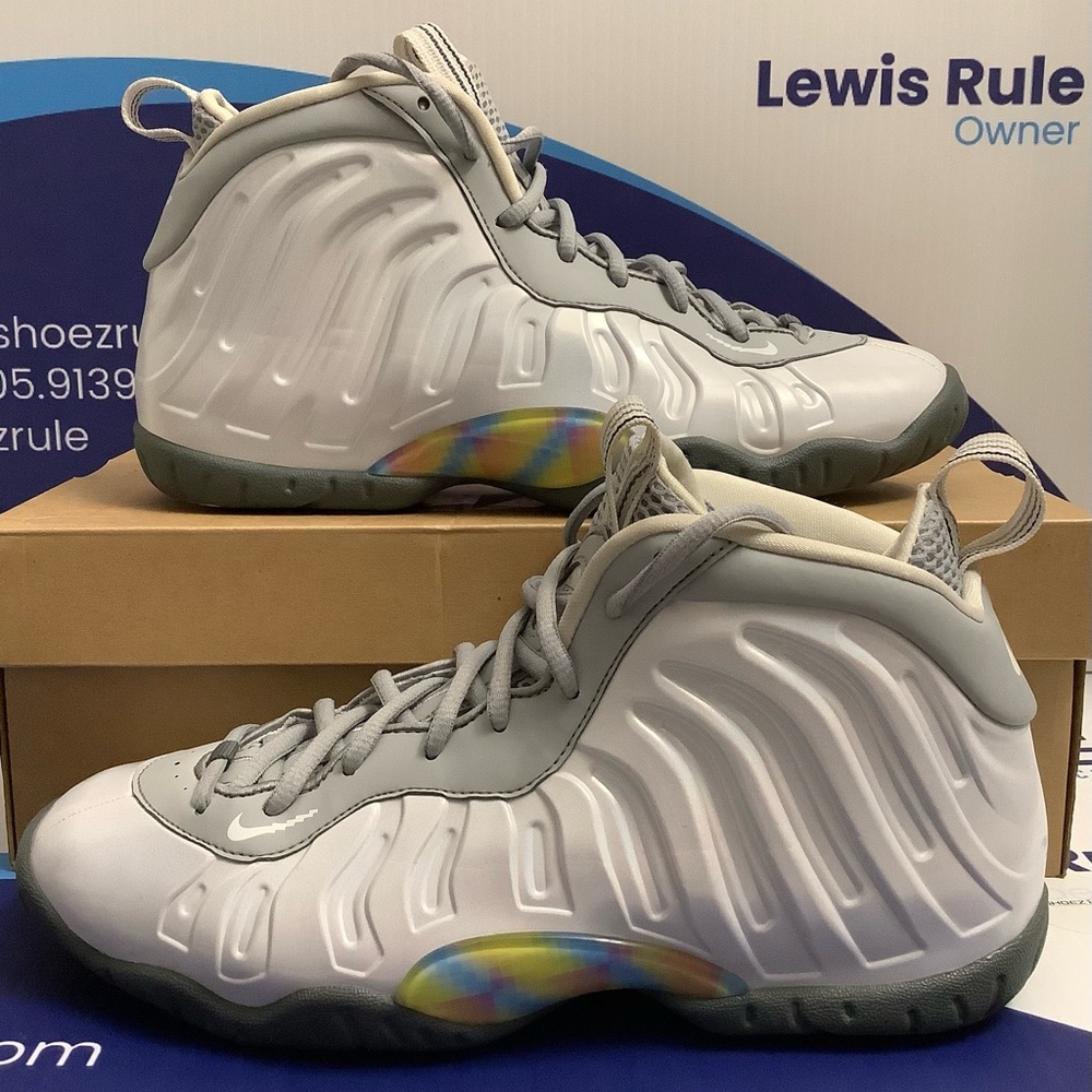 Nike Air Foamposite One Light Smoke Grey Kids Size 7y